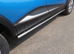 Пороги овальные с проступью 75х42 мм для Renault Kaptur I  ТСС RENKAP16-20