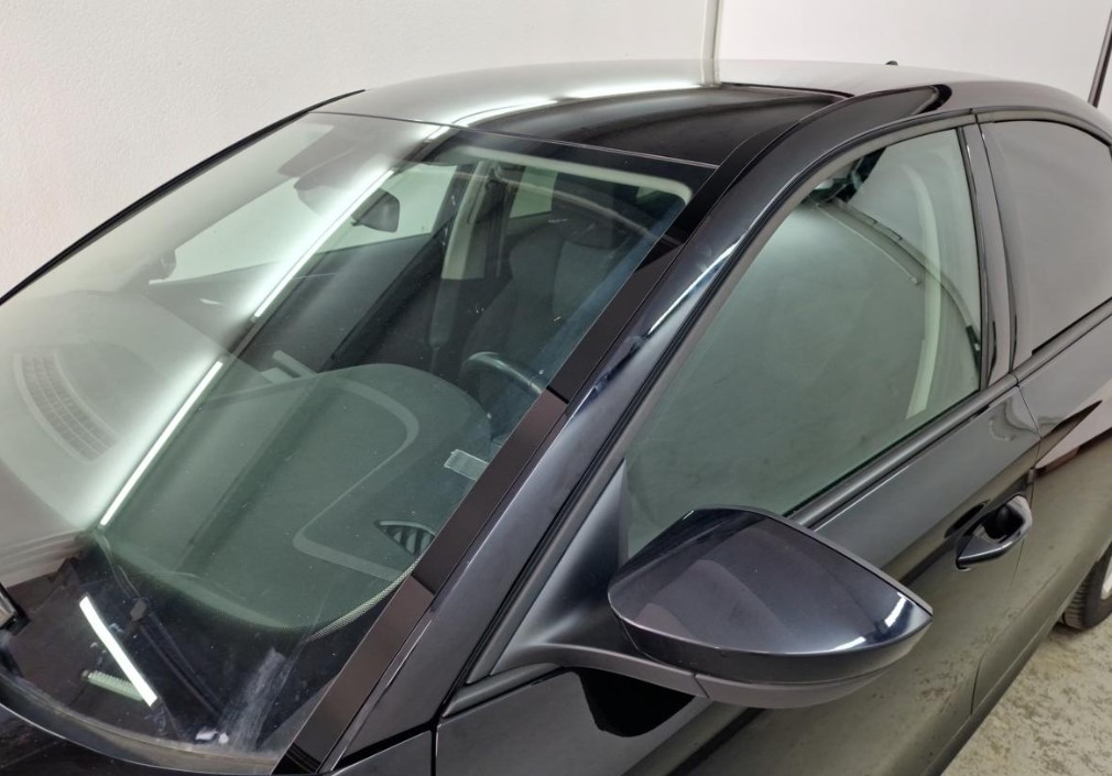 Водосток лобового стекла Премиум для Skoda Octavia IV (A8)