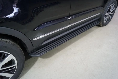 Пороги алюминиевые "Slim Line Black" 1720 мм для Changan CS55 I