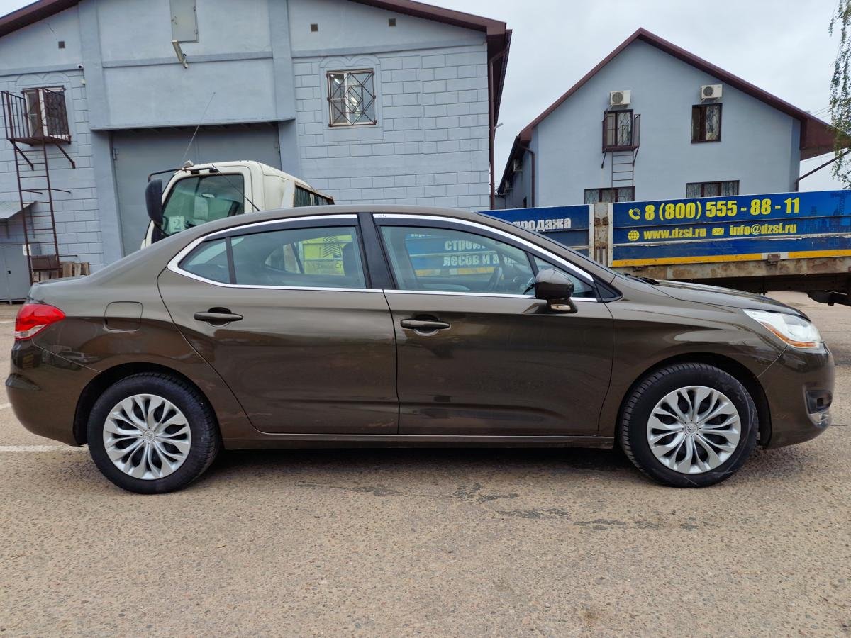 Дефлекторы окон 2D с хром накладками 4 шт. для Citroen C4 II Рестайлинг