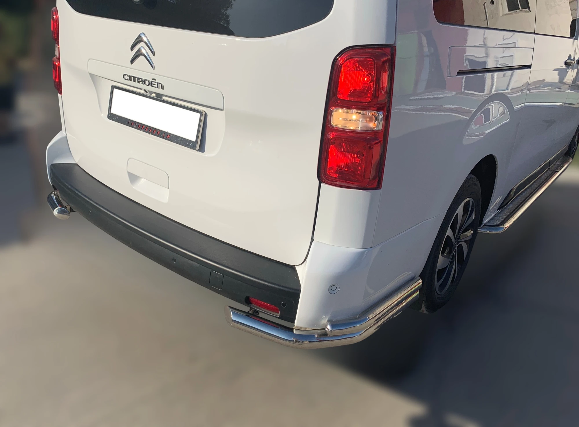 Защита заднего бампера угловая двойная d60/42 мм для Citroen C4 SpaceTourer I  Юко CST.18.19