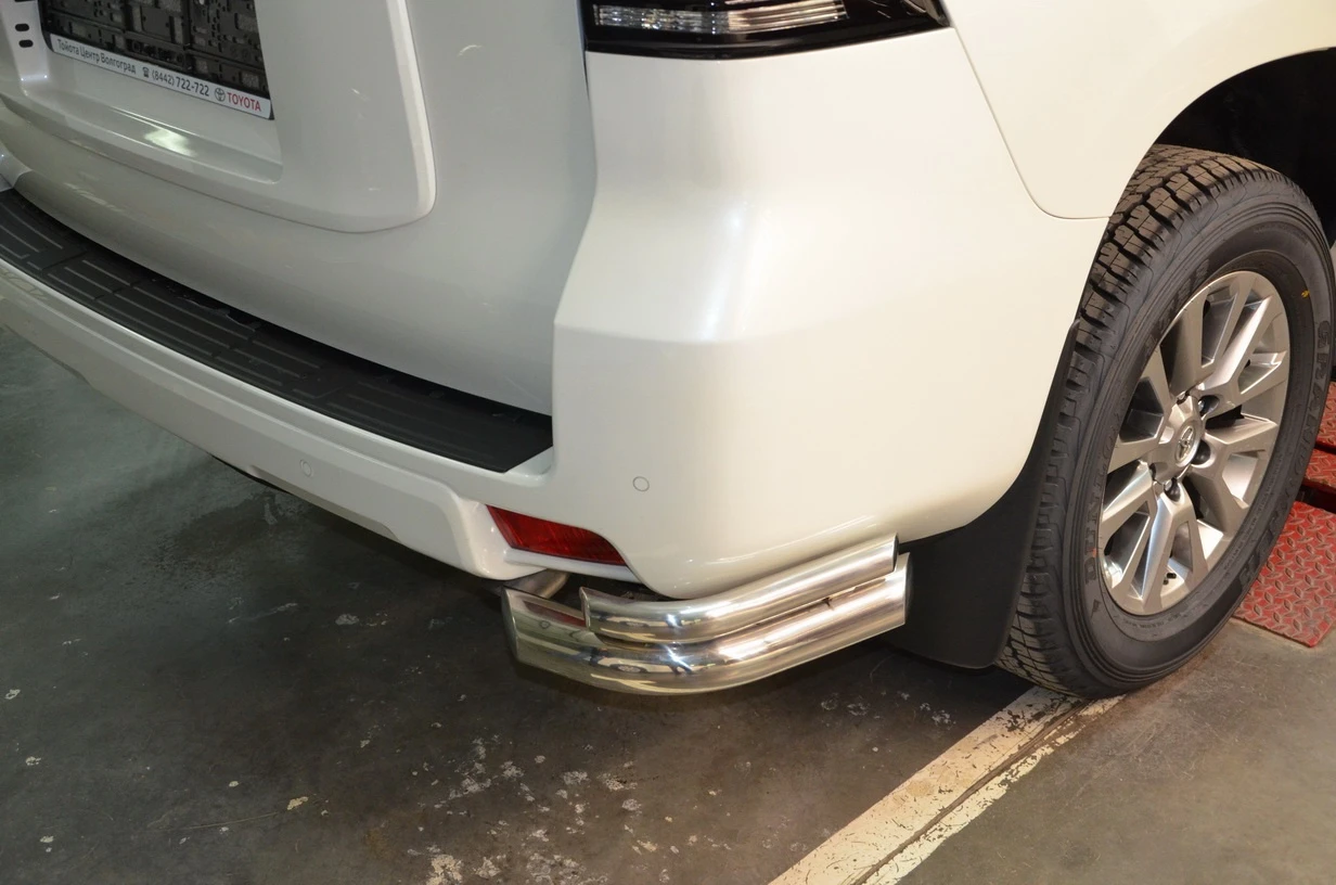 Защита заднего бампера угловая двойная малая d76/42 мм для Toyota Land Cruiser Prado 150 Series Рестайлинг 2  Юко TLCP150.17.19