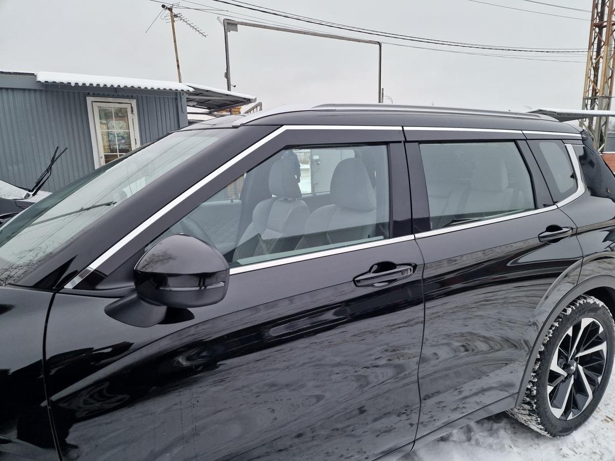 Дефлекторы окон с хром накладками 2D 6 шт для Mitsubishi Outlander IV