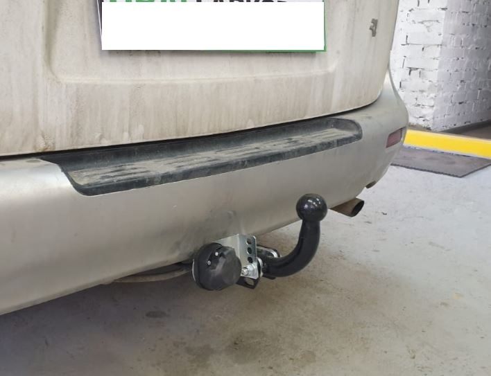 Фаркоп Leader с типом шара A для Hyundai H-1 I