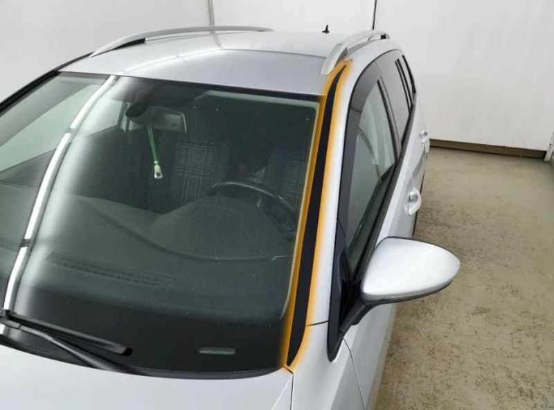 Водосток лобового стекла Премиум для Volkswagen Golf VII Черный Стрелка 11 VP.163