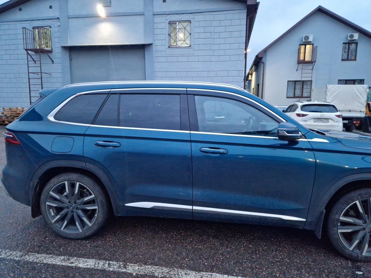 Дефлекторы окон с хром накладками 2D 6 шт для Geely Monjaro