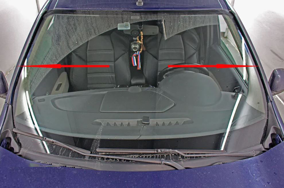 Дефлектор (водосток) лобового стекла для Renault Dokker I