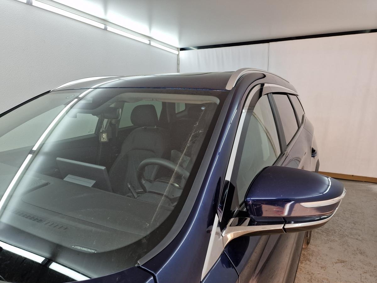 Дефлектор (водосток) лобового стекла для Амберавто А5 I