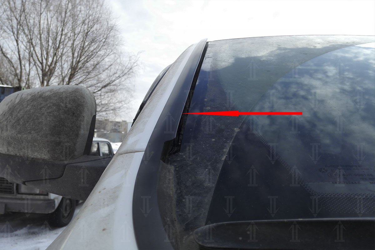 Дефлектор (водосток) лобового стекла для Jeep Grand Cherokee IV (WK2) Рестайлинг