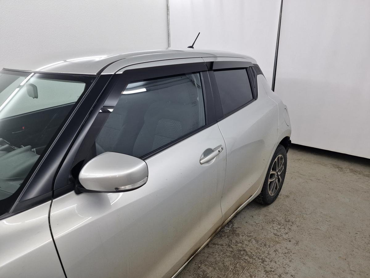 Дефлекторы окон 2D 4 шт для Suzuki Swift V (рынок Европы, ОАЭ)