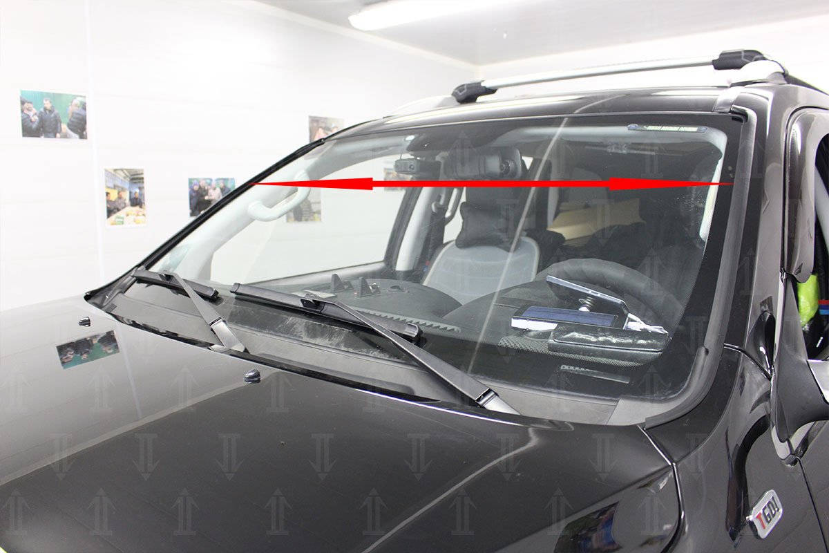 Дефлектор (водосток) лобового стекла для Foton Sauvana I