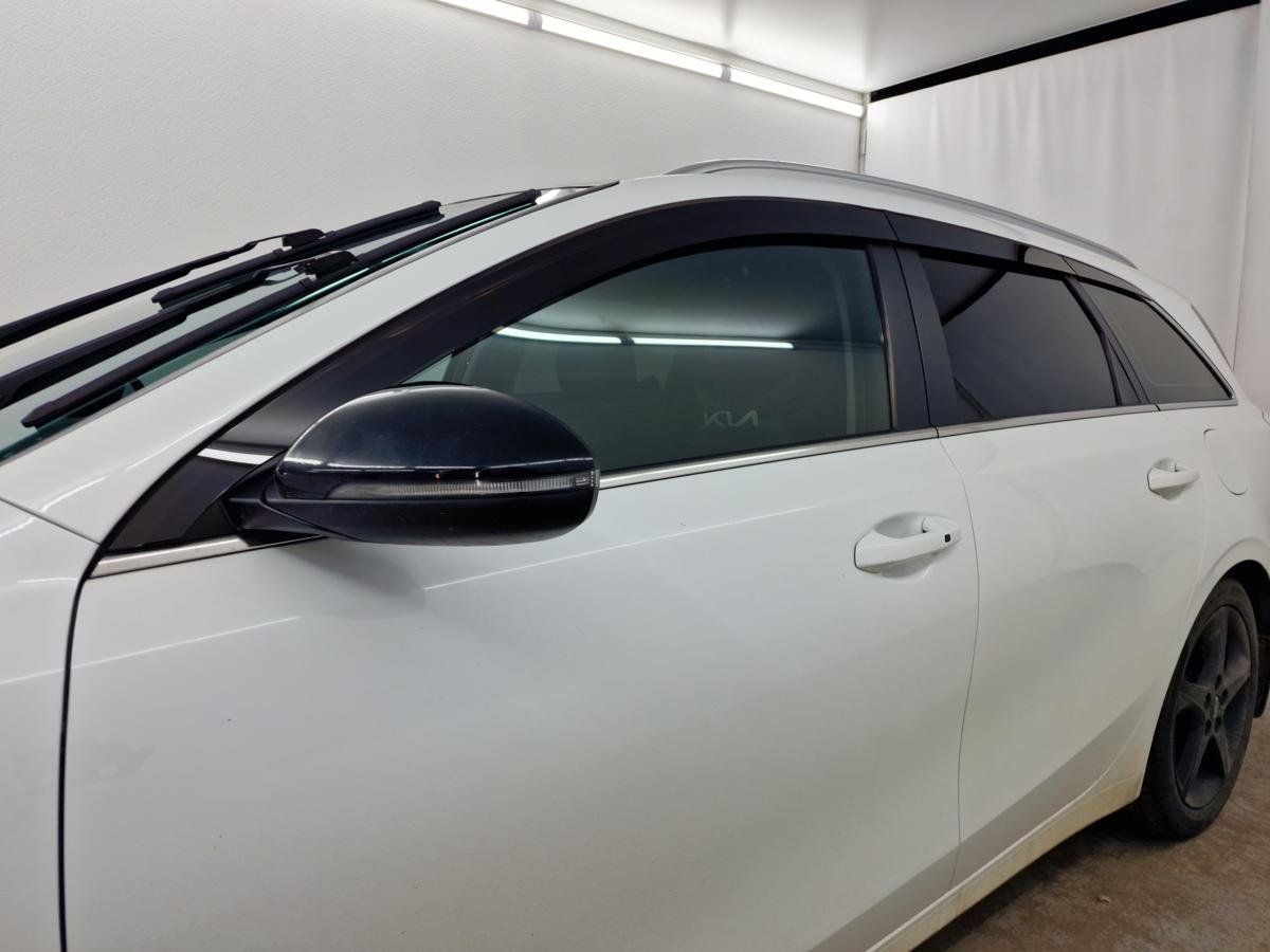 Дефлекторы окон 2D 6 шт (для кузова универсал) для Kia Ceed III