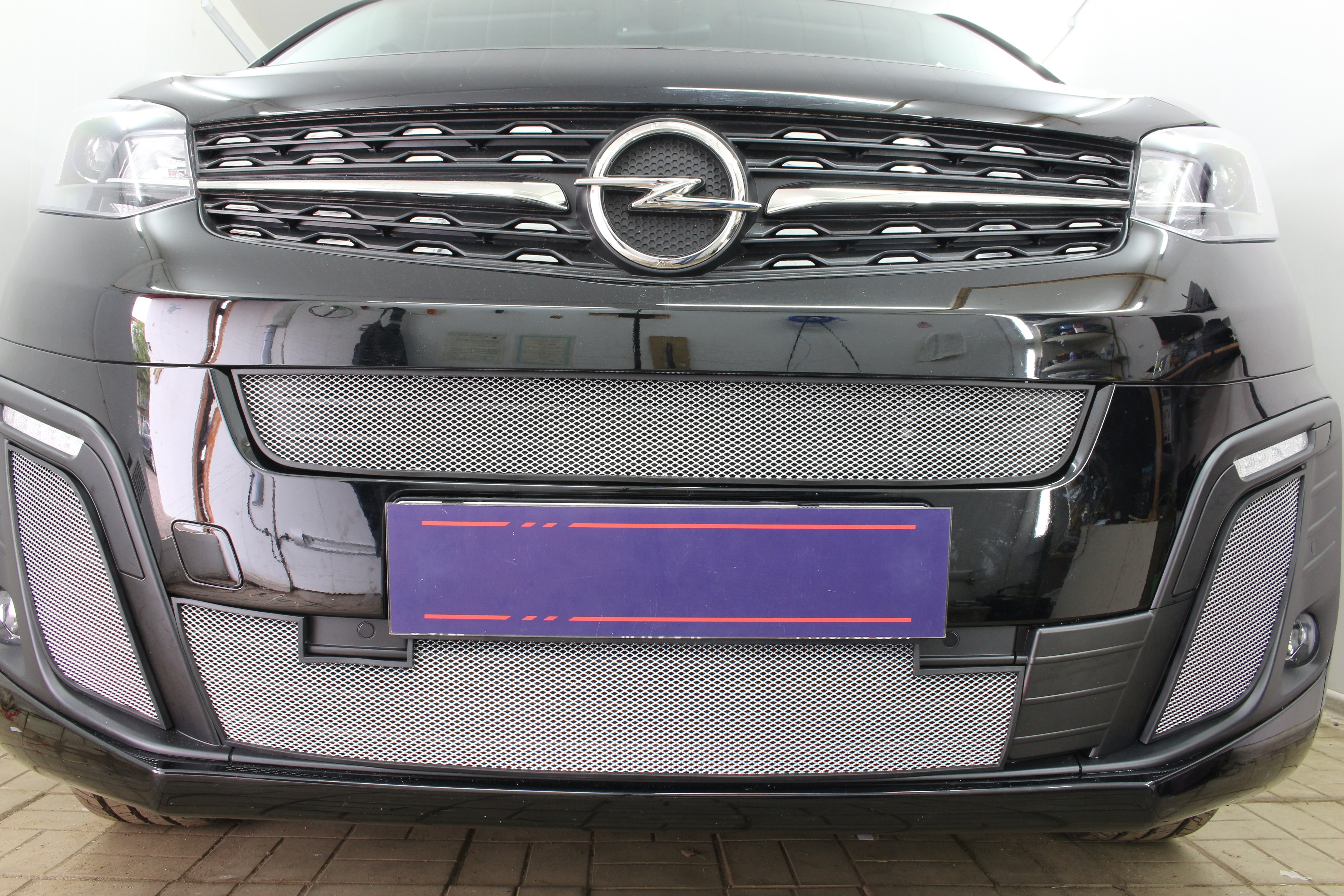 Защитная сетка радиатора боковые для Opel Zafira Life I