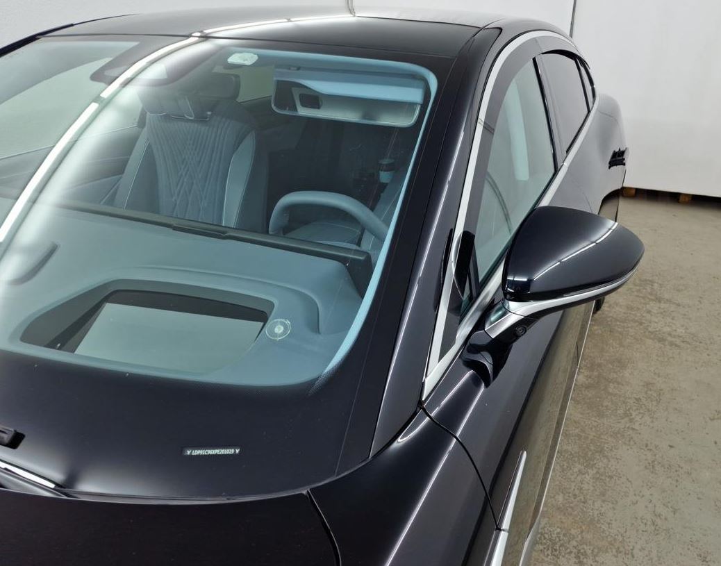 Водосток лобового стекла Премиум для Voyah Passion