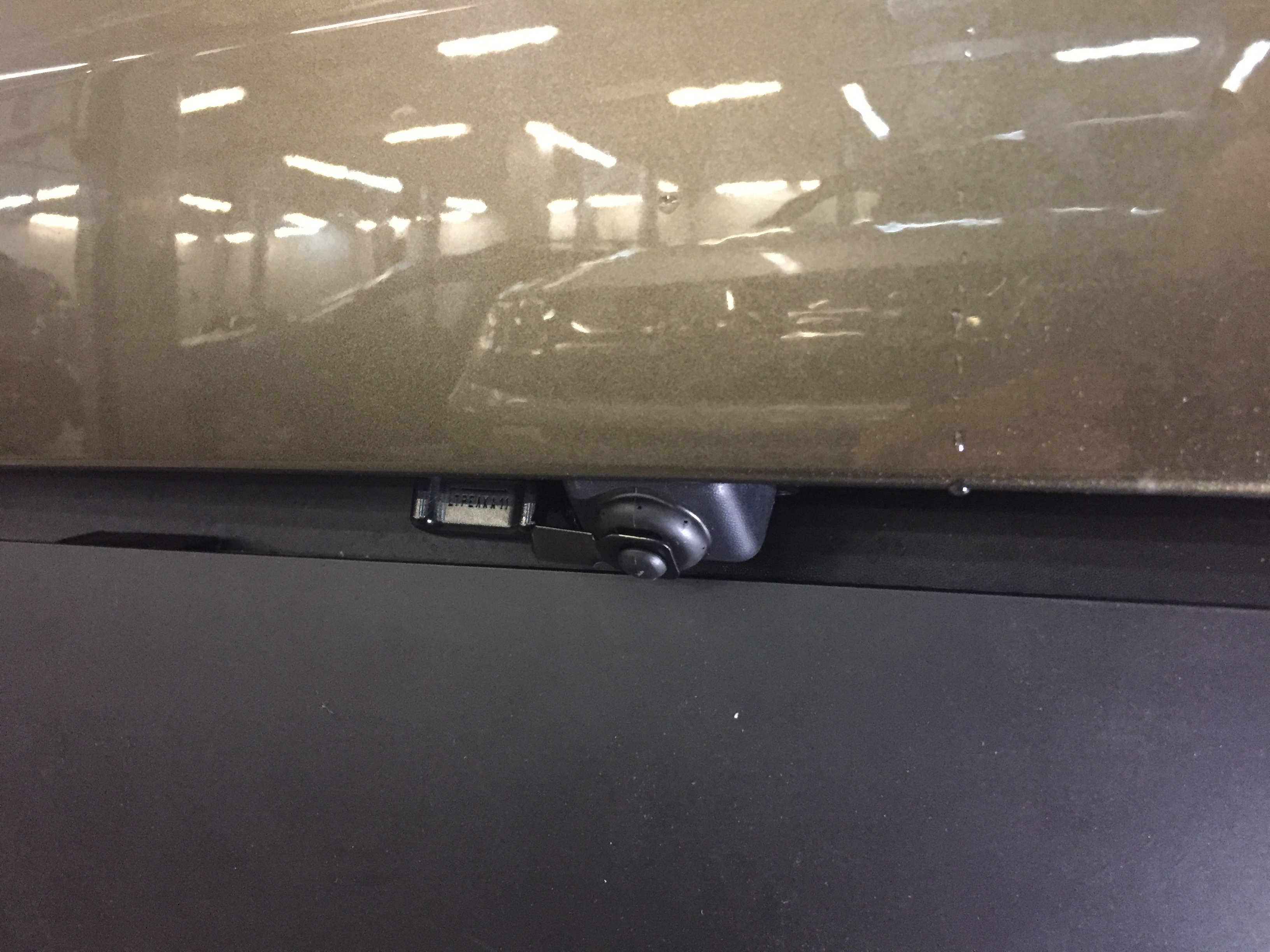 Защита камеры заднего вида для Renault Arkana I