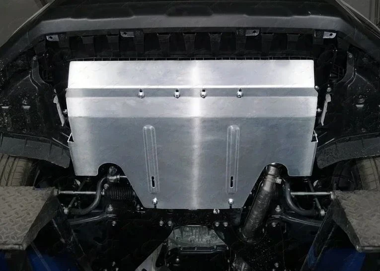 Защита картера для Subaru Forester V  ТСС ZKTCC00385