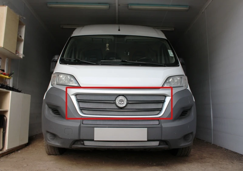 Защитная сетка радиатора верх 5 частей для Fiat Ducato III Рестайлинг Хром Стрелка 11 FDUC14.top.chrome