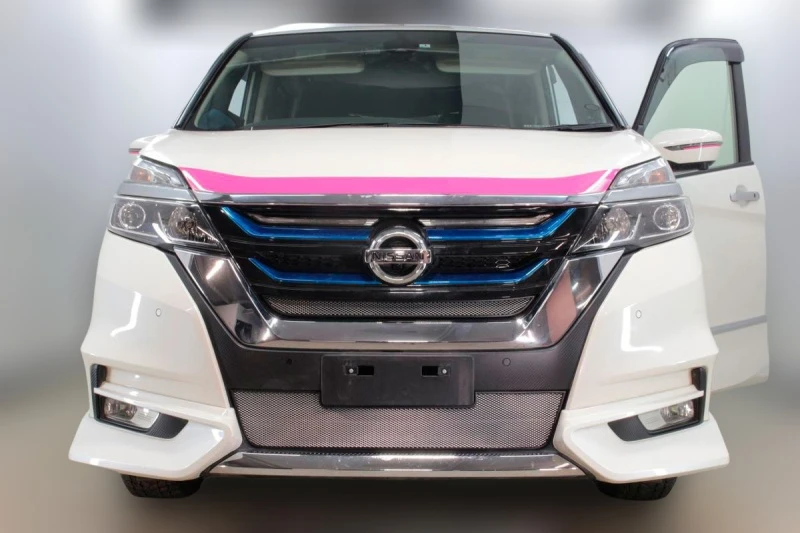 Комплект сеток chrome верх и низ для Nissan Serena V (C27) Хром Стрелка 11 NSER16.top.chrome-NSER16.bot.chrome