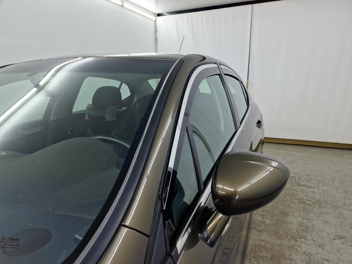 Дефлекторы окон 2D с хром накладками 4 шт. для Citroen C4 II Рестайлинг