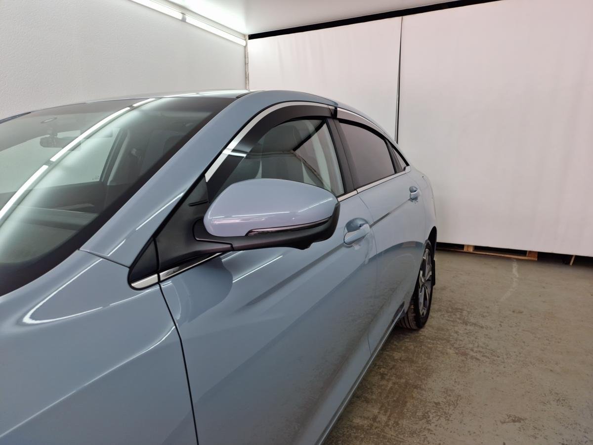 Дефлекторы окон 2D с хром накладками 6 шт. для Livan S6 Pro