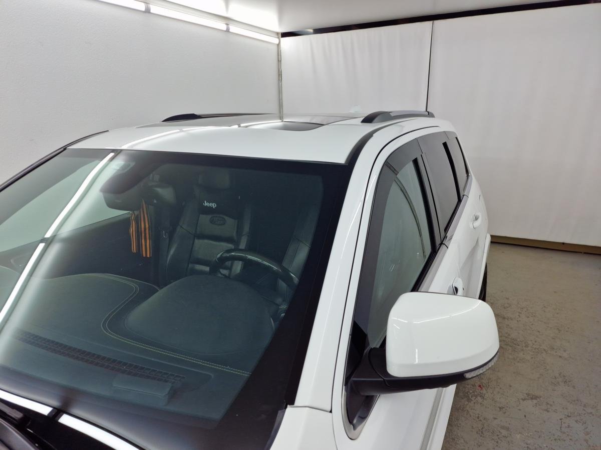 Водосток лобового стекла Премиум для Jeep Grand Cherokee IV (WK2) Рестайлинг 2