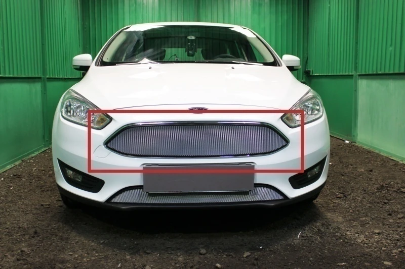 Защитная сетка радиатора верх для Ford Focus III Рестайлинг Хром Стрелка 11 FFOCIII14.top.chrome