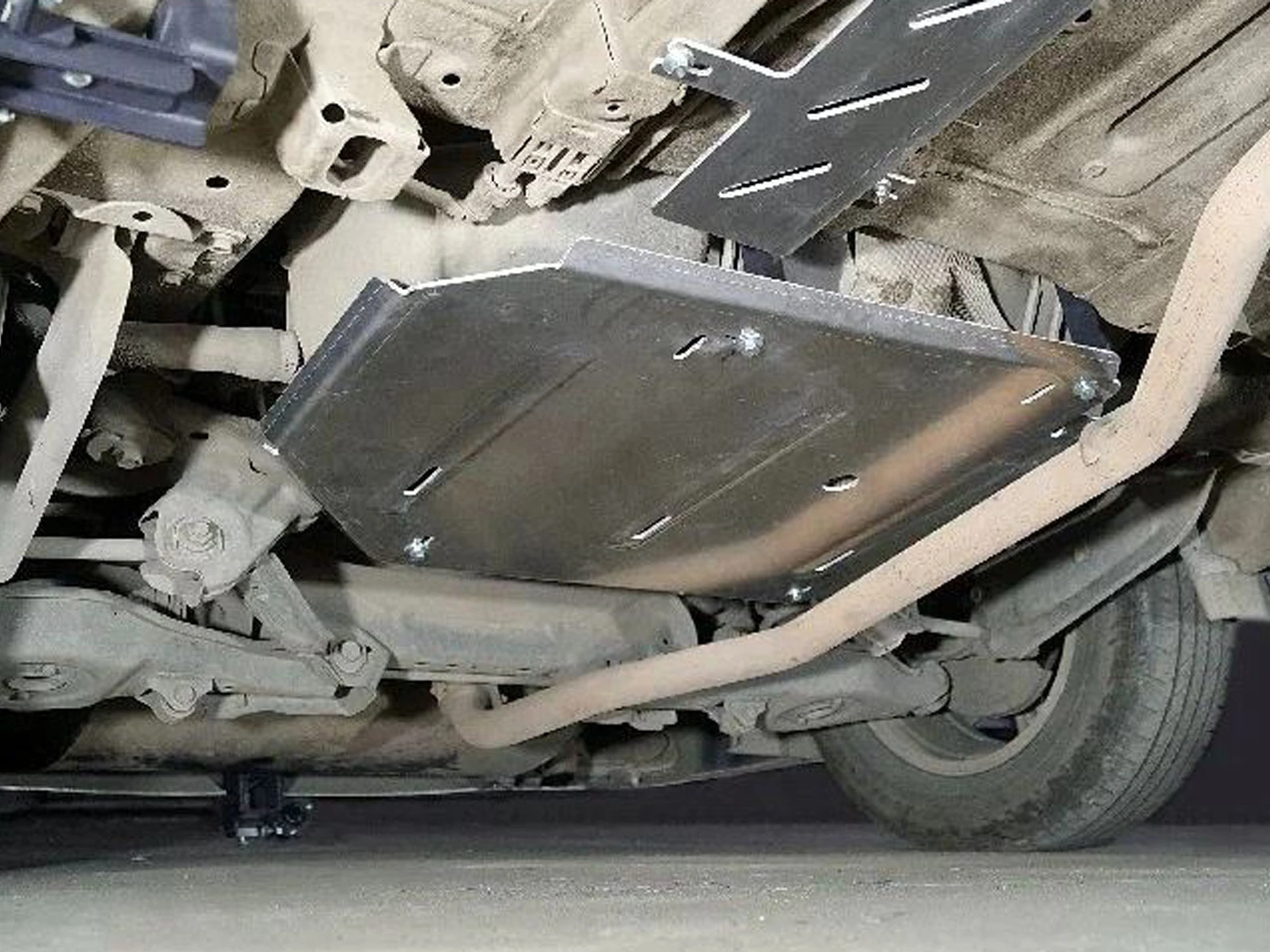 Защита топливного бака для GAC GS5 I  ТСС ZKTCC00628