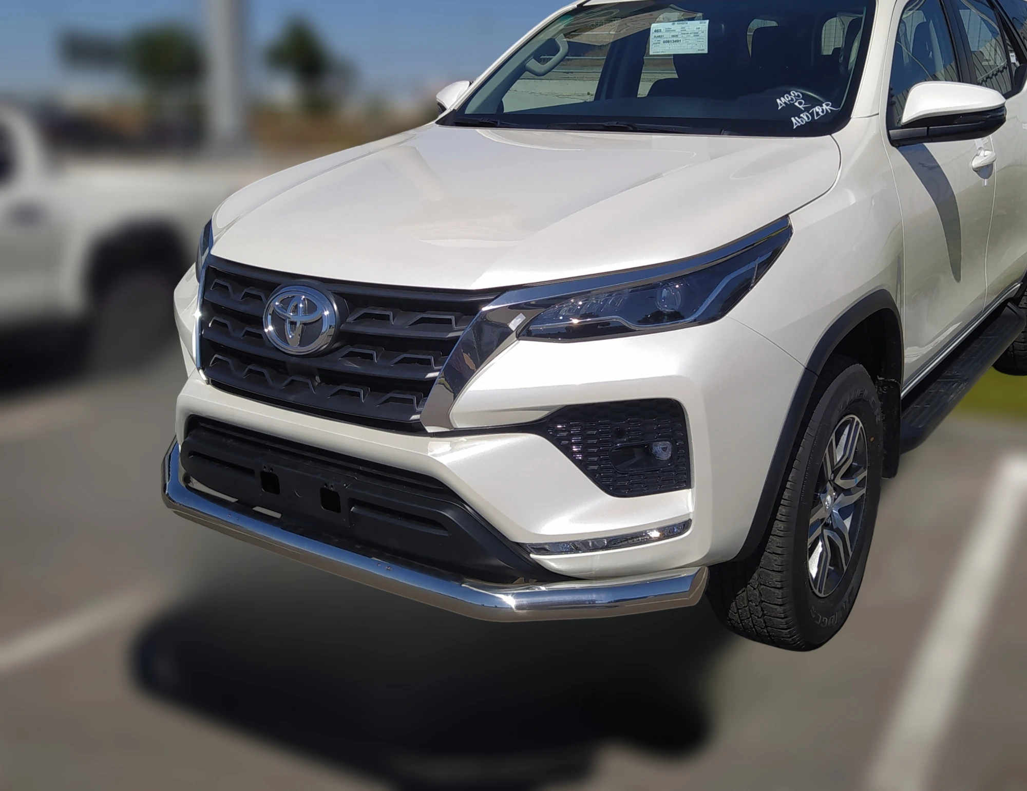 Защита переднего бампера d76 мм для Toyota Fortuner II Рестайлинг  Юко TF.20.02