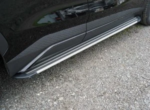 Пороги алюминиевые "Slim Line Silver" 1820 мм для Jetour Dashing Серебрянный ТСС JETDASH23-02S