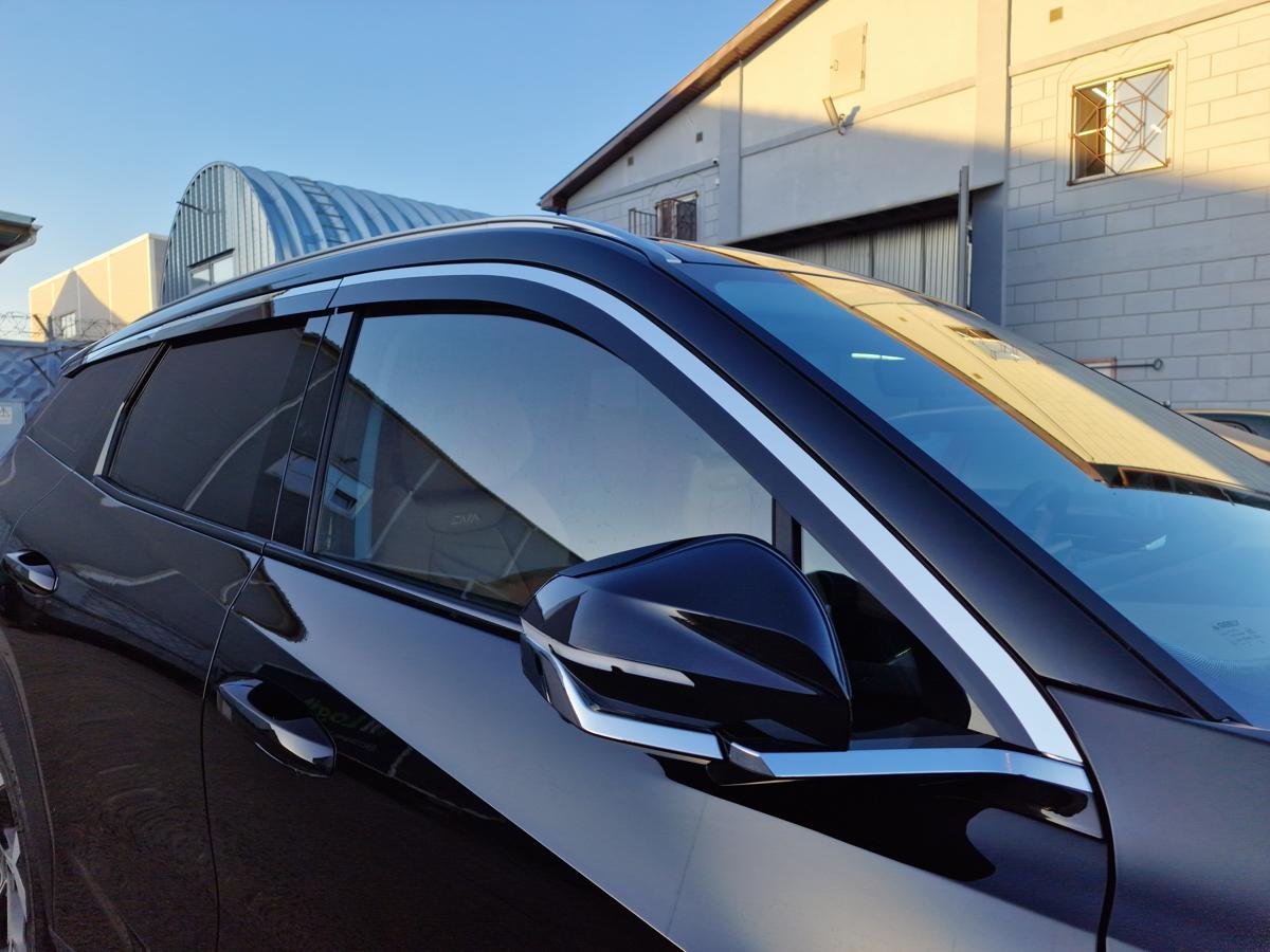 Дефлекторы окон с хром накладками 2D 8 шт для Geely Atlas II