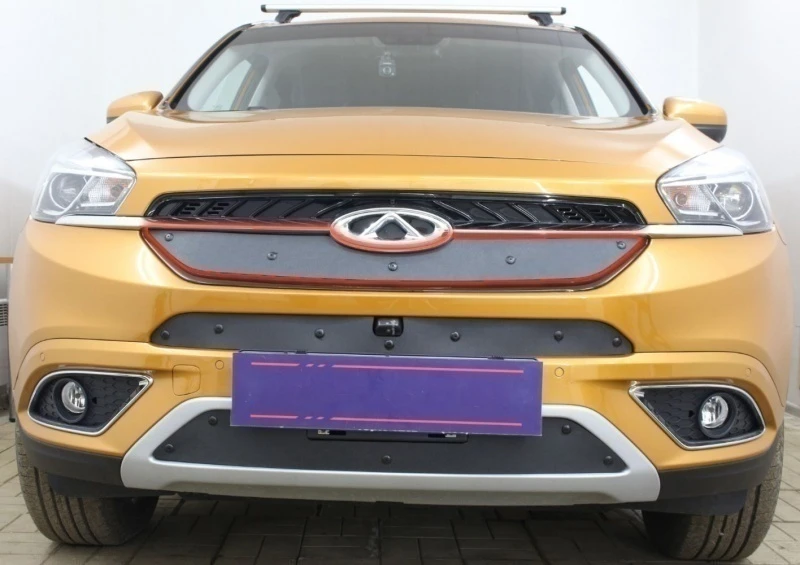 Зимняя заглушка радиатора к съемной сетке верх для Chery Tiggo 7 I Черный Стрелка 11 CHTIG7.top