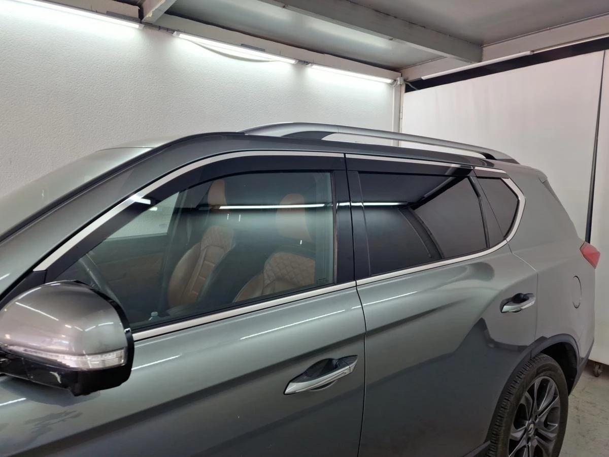 Дефлекторы окон с хром накладками 2D 6 шт для SsangYong Rexton IV Рестайлинг