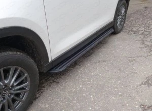Пороги алюминиевые "Slim Line Black" 1720 мм для Mazda CX-5 II Черный ТСС MAZCX517-30B