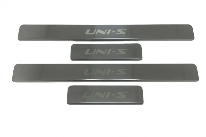 Накладки на пороги из нержавеющей стали 4шт. для Changan UNI-S Хром INOX INOX.CHAN.UNIS.2024.ST