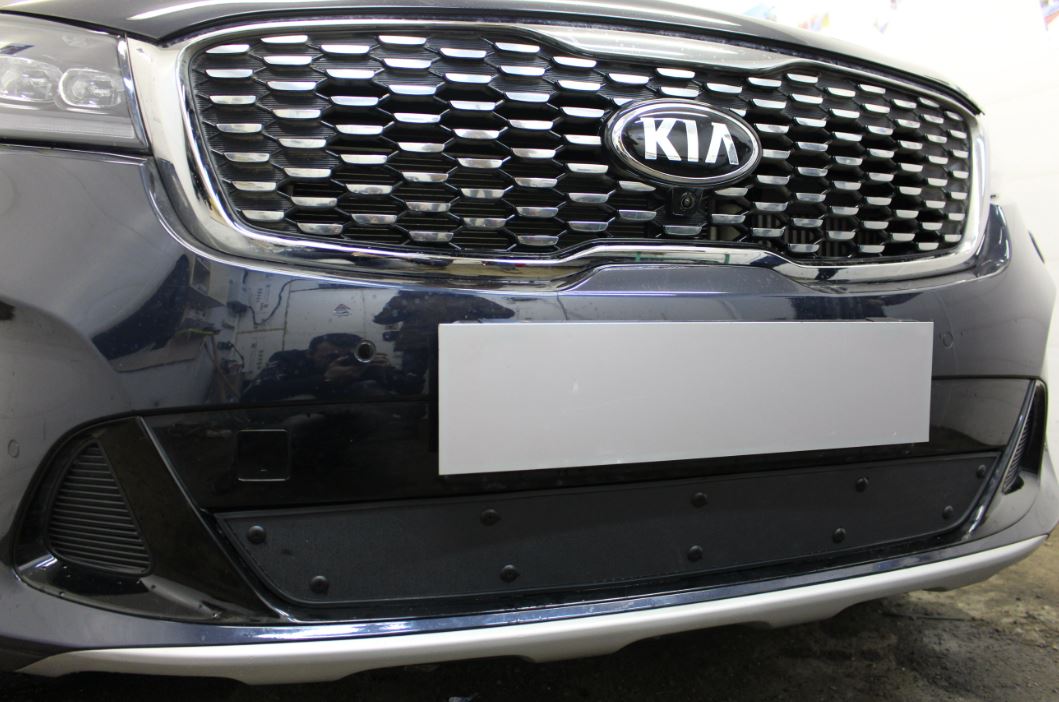 Зимняя заглушка радиатора к съемной сетке для Kia Sorento III Prime Рестайлинг