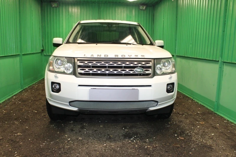 Защитная сетка радиатора для Land Rover Freelander II Рестайлинг Хром Стрелка 11 LRFREE10.chrome