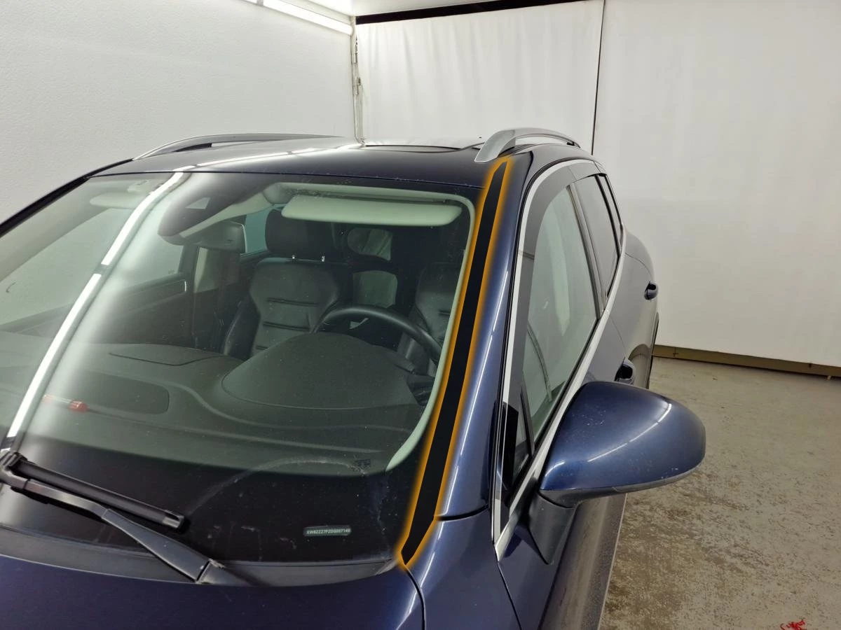 Водосток лобового стекла Премиум для Volkswagen Touareg II Рестайлинг