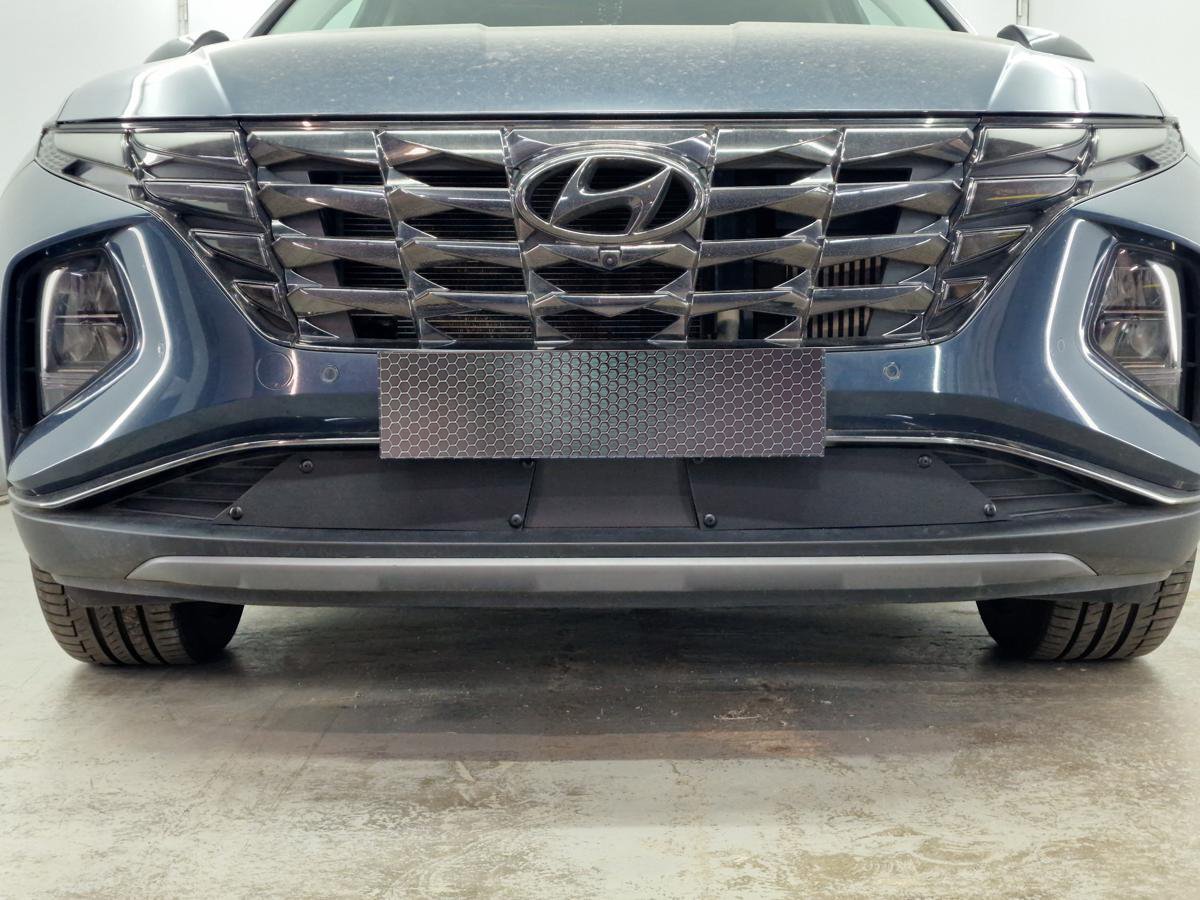 Зимняя заглушка радиатора к съемной сетке низ с датчиком АСС 2 части (короткая база) для Hyundai Tucson IV