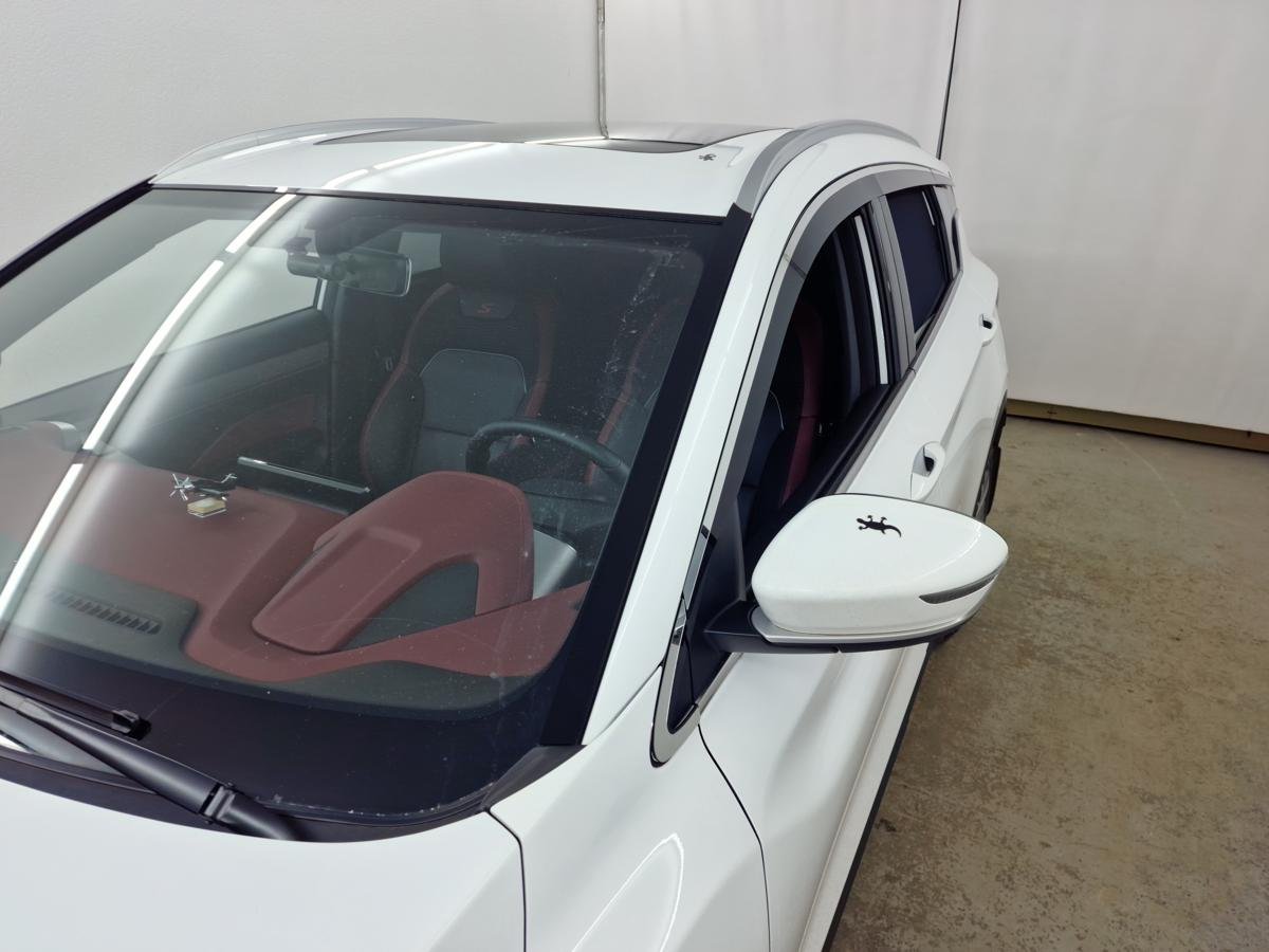 Водосток лобового стекла Премиум для Geely Belgee X50 