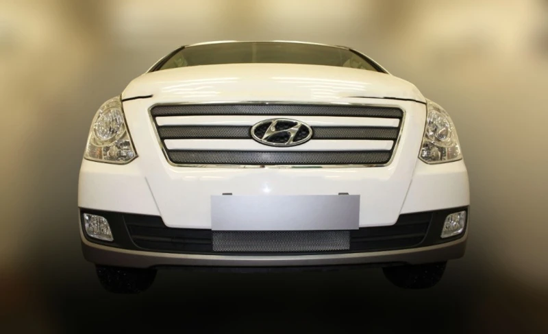 Комплект сеток chrome верх 4 части и низ для Hyundai H-1 (Starex) II Рестайлинг Хром Стрелка 11 HH1.15.top.chrome-HH1.15.bot.chrome
