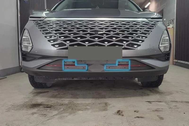 Зимняя заглушка радиатора на стяжке низ (4 части) для Omoda C5 I Черный Стрелка 11 ZZ.OMOC522
