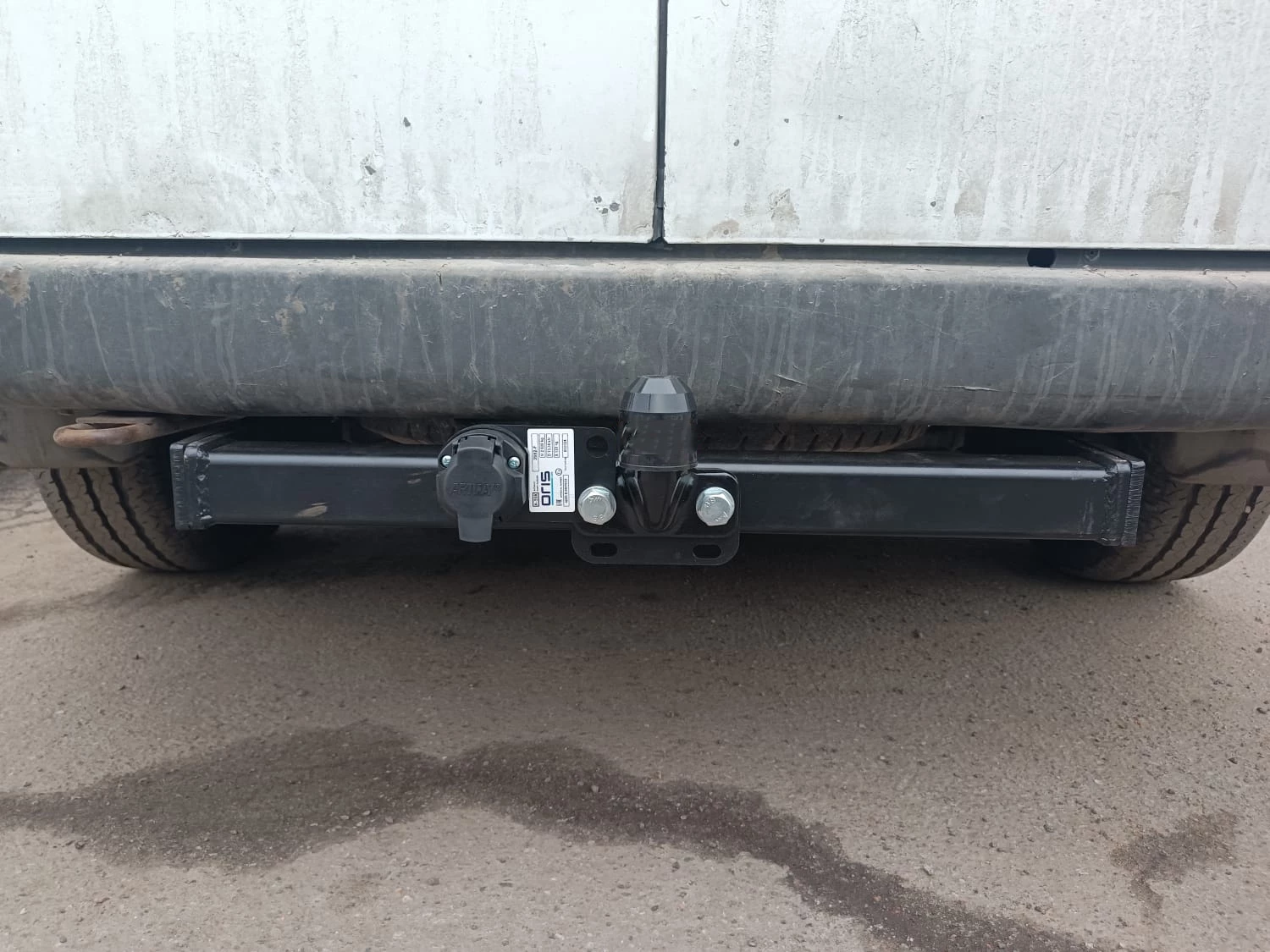 Фаркоп Oris c типом шара F для Ford Transit VI