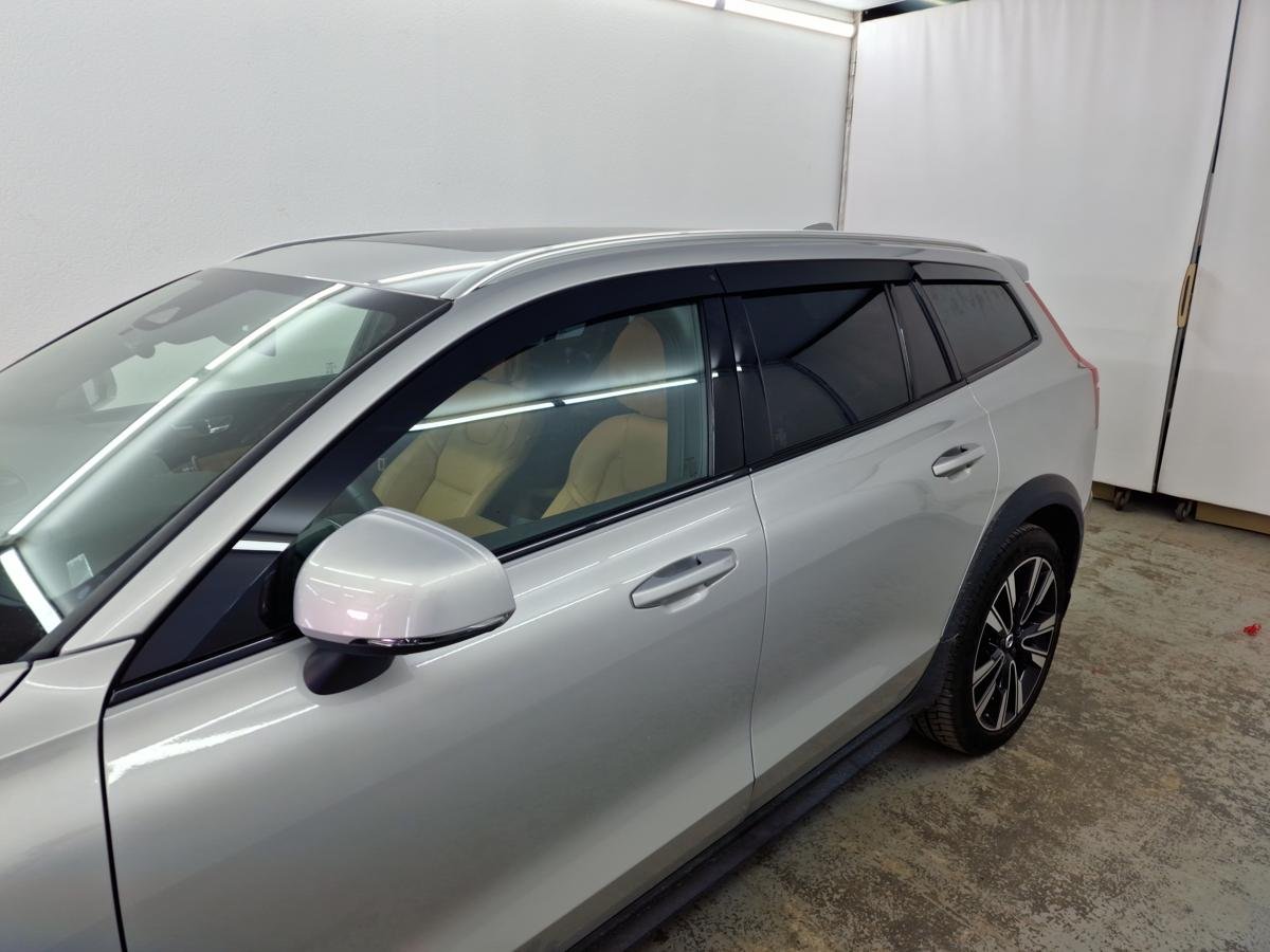 Дефлекторы окон 2D 6 шт. под наклоном для Volvo V60 II