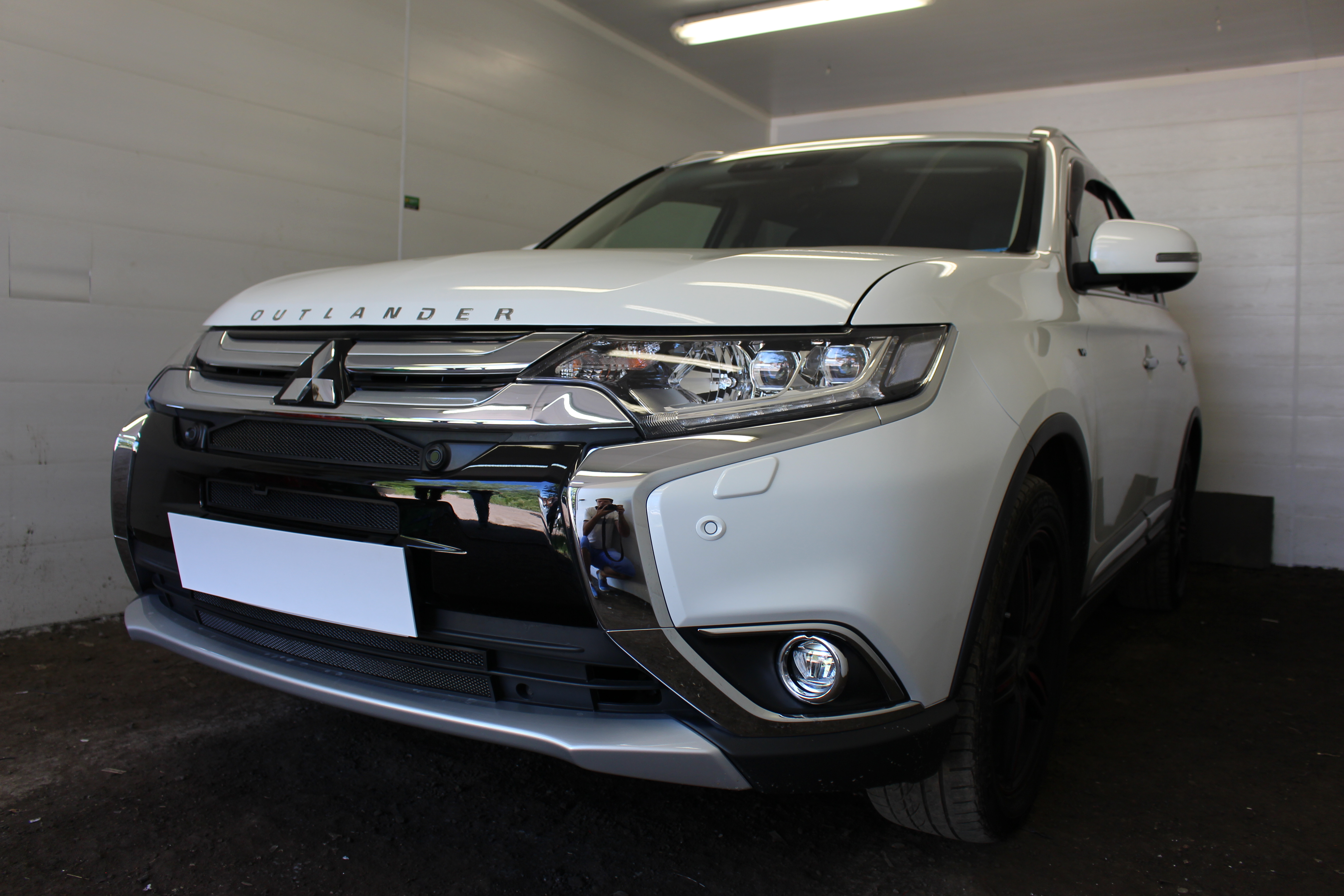 Защитная сетка радиатора комплект 4 части, с парктроником для Mitsubishi Outlander III Рестайлинг 2