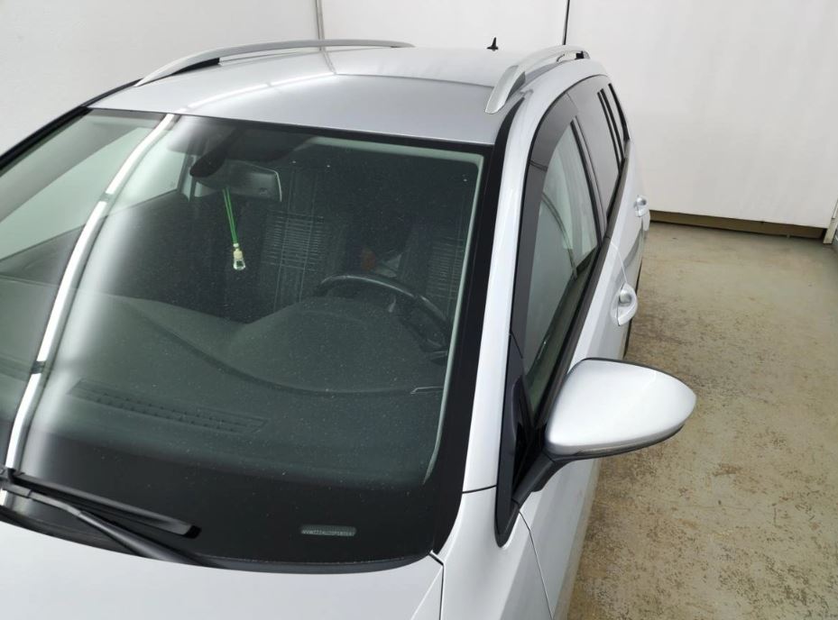 Водосток лобового стекла Премиум для Volkswagen Golf VII Рестайлинг