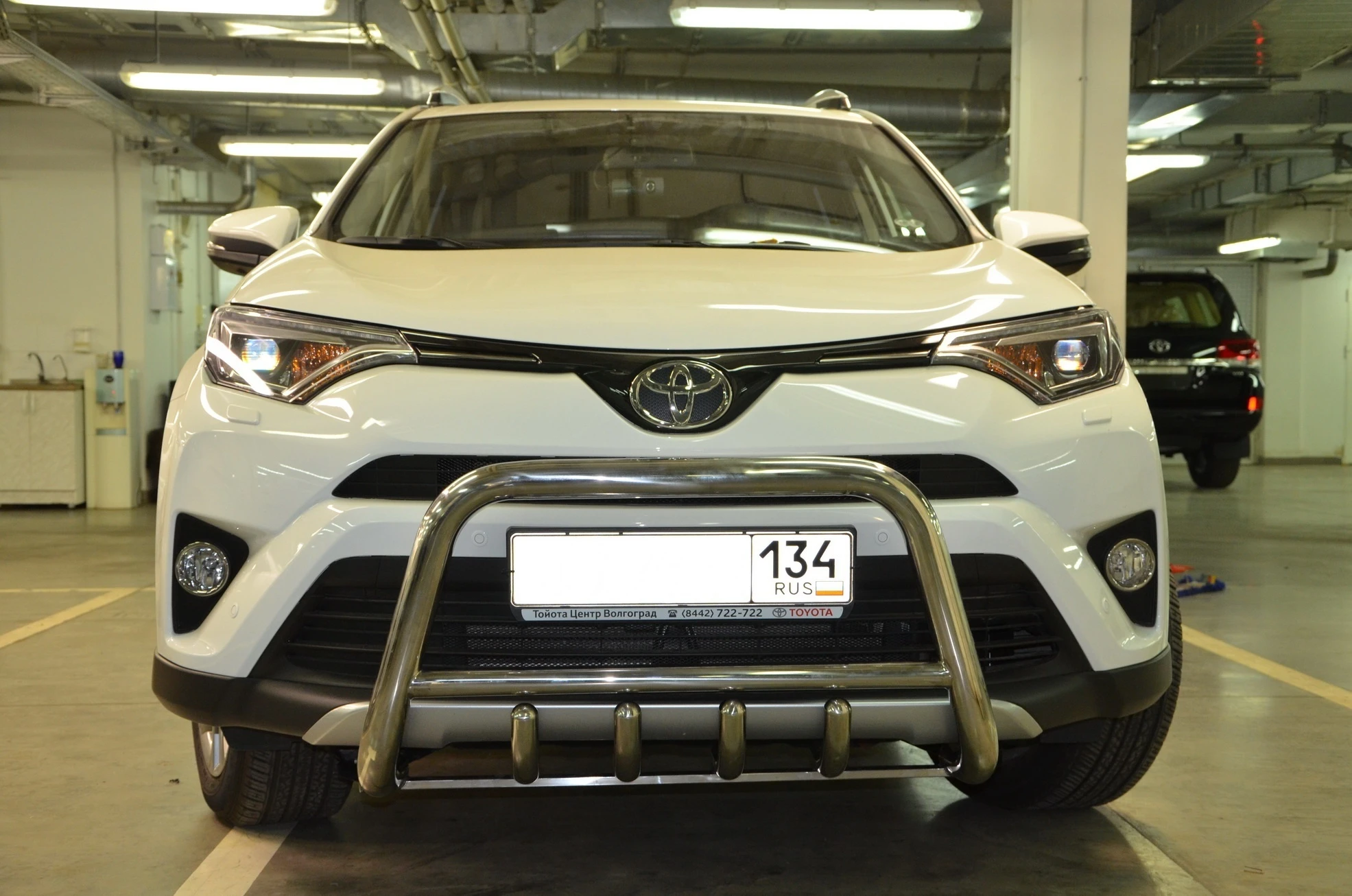 Защита переднего бампера скоба низкая+зубья d60/42/42 мм для Toyota RAV4 IV (XA40) Рестайлинг  Юко TRAV.15.76