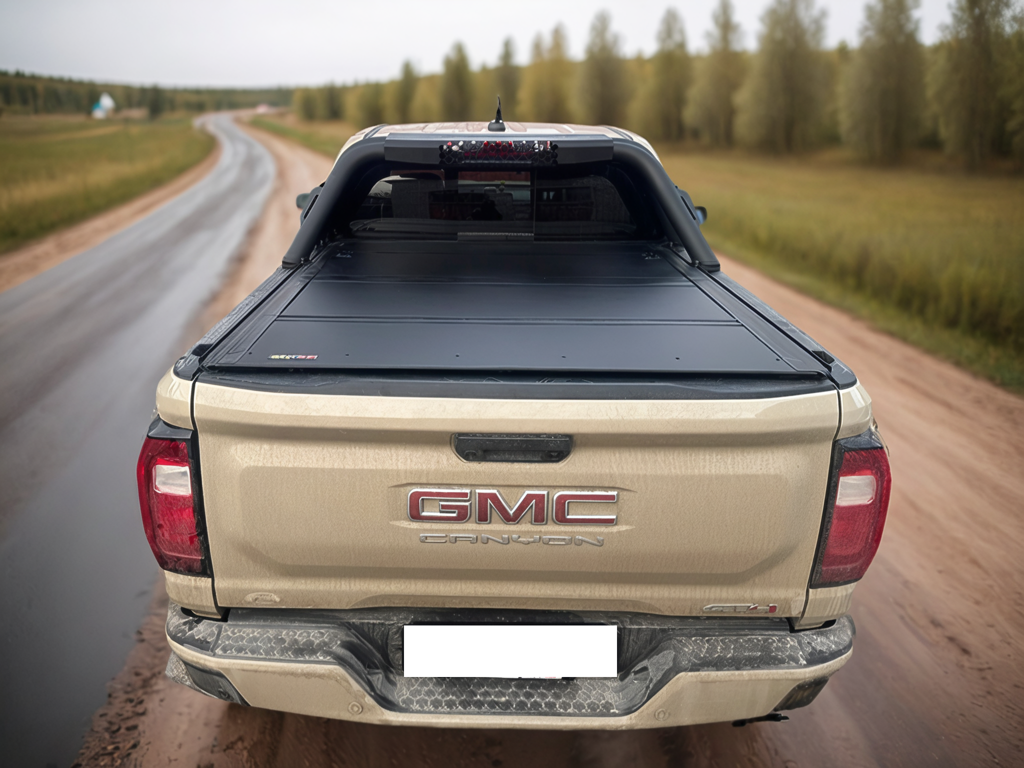 Крышка 4-х секционная HAL  4S PRO для GMC Canyon III