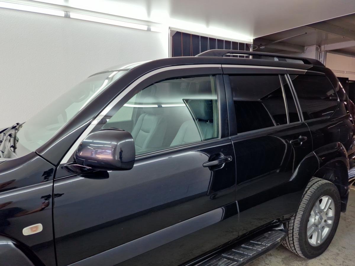 Дефлекторы окон с хром накладками 2D 6 шт. для Toyota Land Cruiser Prado 120 Series Рестайлинг