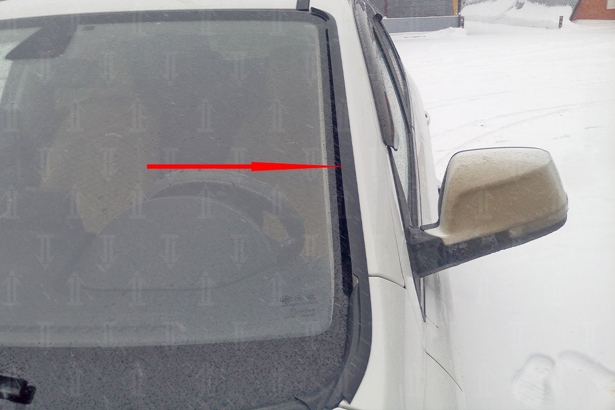 Дефлектор (водосток) лобового стекла для FAW Besturn X40 I