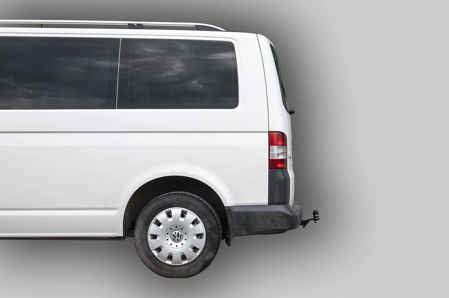 Фаркоп Leader с типом шара E для Volkswagen Transporter T6 Рестайлинг